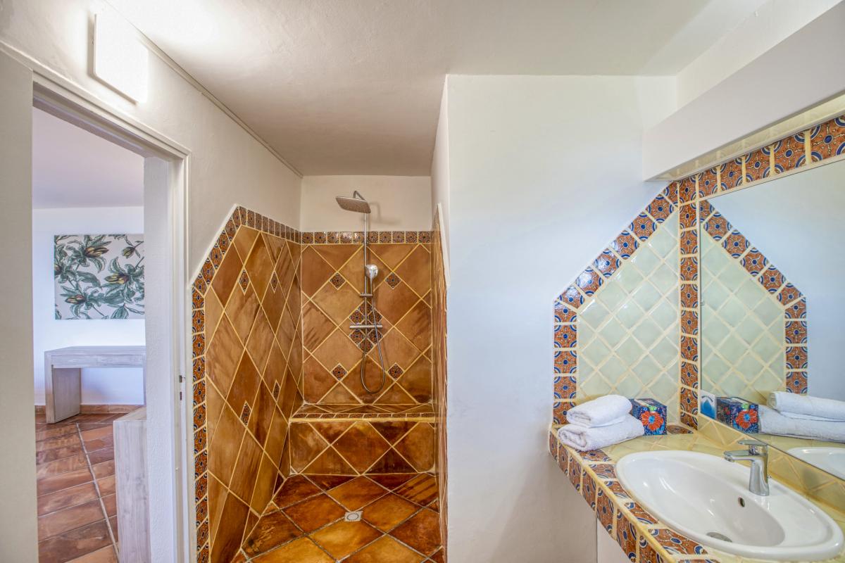 Location villa Saint Martin Terres Basses - villa 5 chambres 10 prsonnes - 300m de la plage de Baie aux Prunes - Vue mer et Piscine (30)